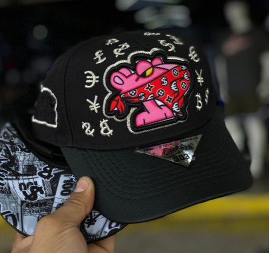 GORRA PANTERA ROSA